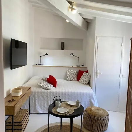 Appartement La Conquette 2 *